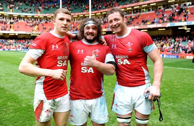 20.03.10 - Wales v Italy - RBS Six Nations 2010 - Tom Prydie, Adam Jones and Ian Gough of Wales celebrate win. 