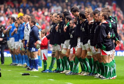 20.03.10 - Six Nations Rugby, Wales v Italy Wales team line up for the anthems 