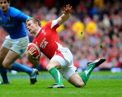 20.03.10 - Six Nations Rugby, Wales v Italy Wales' Dwayne Peel 