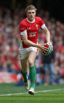 20.03.10 ... Wales v Italy, RBS 6 Nations 2010 -  Wales' Tom Prydie  