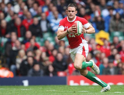 20.03.10 ... Wales v Italy, RBS 6 Nations 2010 -  Wales' Lee Byrne  