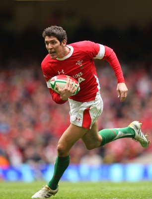 20.03.10 ... Wales v Italy, RBS 6 Nations 2010 -  Wales' James Hook  