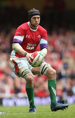 20.03.10 ... Wales v Italy, RBS 6 Nations 2010 -  Wales' Ryan Jones   