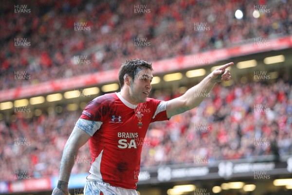 19.03.10 Wales v Italy... Wales Stephen Jones celebrates. 