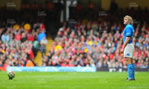 20.03.10 - Six Nations Rugby, Wales v Italy Italy's Mirco Bergamasco 