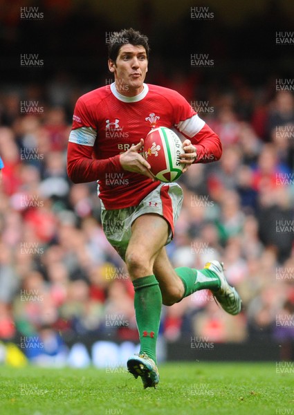 20.03.10 - Six Nations Rugby, Wales v Italy Wales' James Hook 