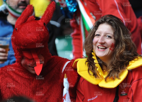 20.03.10 - Six Nations Rugby, Wales v Italy Wales rugby fans 