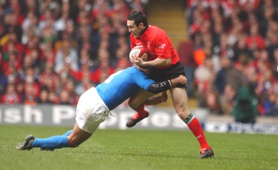 Wales v Italy 270304