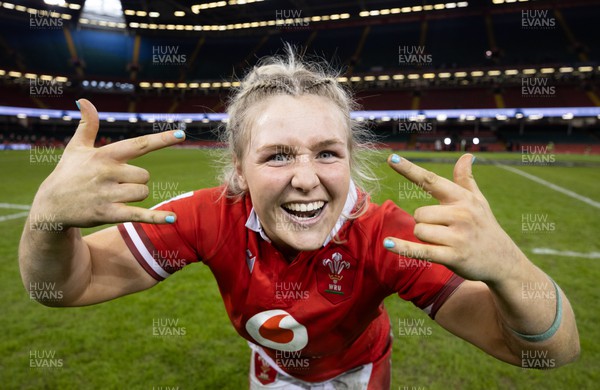 270424 - Wales v Italy, Guinness Women’s 6 Nations - Alex Callender of Wales at the end of the match