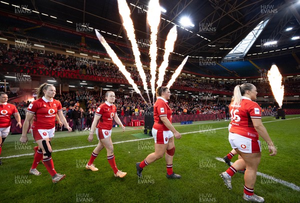 270424 - Wales v Italy, Guinness Women’s 6 Nations - The Wales team walk out for the start of the match