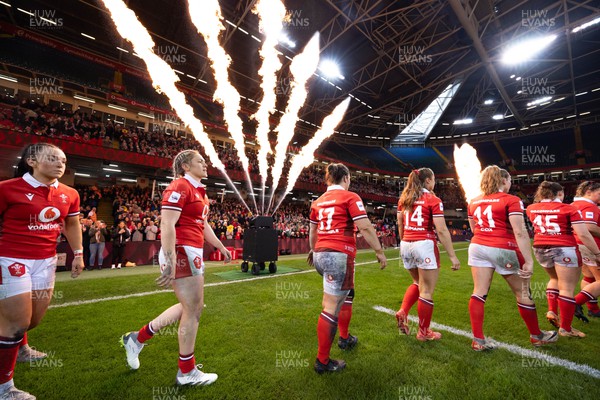 270424 - Wales v Italy, Guinness Women’s 6 Nations - The Wales team walk out for the start of the match