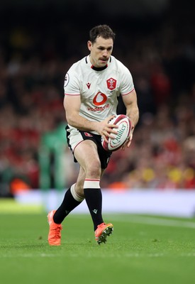 151125 - Wales v Japan - Quilter Nations Series - Tomos Williams of Wales 