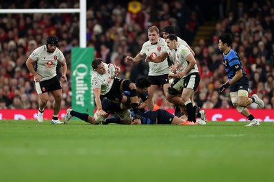 151125 - Wales v Japan - Quilter Nations Series - Alex Mann of Wales 