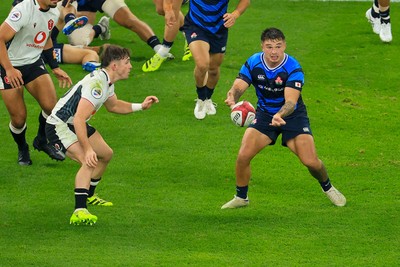 151125 - Wales v Japan - Quilter Nations Series - Charlie Lawrence of Japan