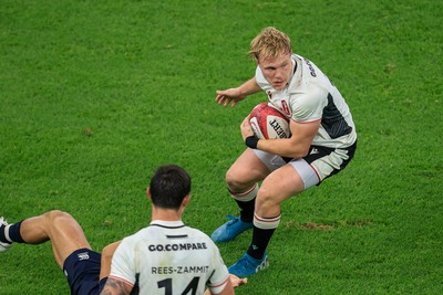 151125 - Wales v Japan - Quilter Nations Series - Blair Murray of Wales