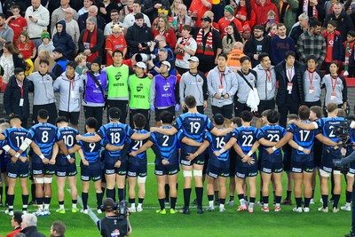 151125 - Wales v Japan - Quilter Nations Series - Japan coaching staff during national anthem