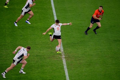 151125 - Wales v Japan - Quilter Nations Series - Dan Edwards of Wales