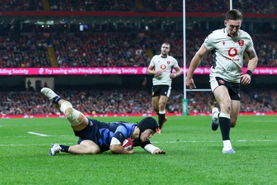 151125 - Wales v Japan - Quilter Nations Series - Kippei Ishida of Japan goes over for a try