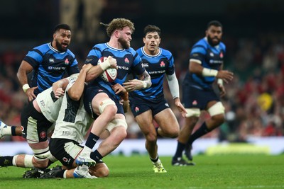 151125 - Wales v Japan - Quilter Nations Series - Warner Dearns of Japan is tackled by Dafydd Jenkins of Wales