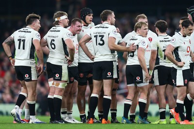 151125 - Wales v Japan - Quilter Nations Series - Seungsin Lee of Japan kicks at goal