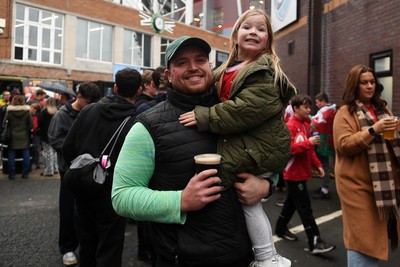 151125 - Wales v Japan - Quilter Nations Series - fans