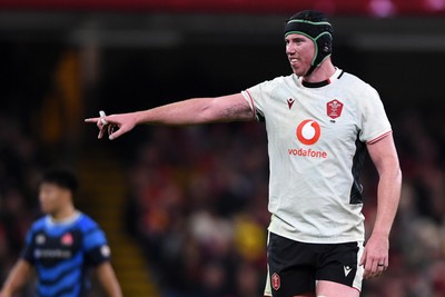 151125 - Wales v Japan - Quilter Nations Series - Adam Beard of Wales