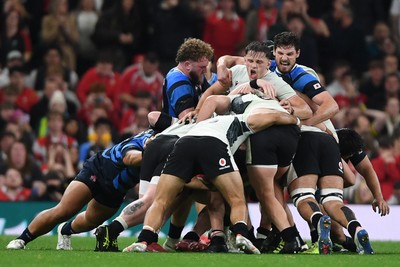 151125 - Wales v Japan - Quilter Nations Series - Alex Mann of Wales