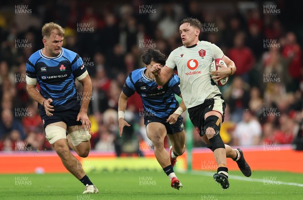 151125 - Wales v Japan, Quilter Nations Series - Alex Mann of Wales