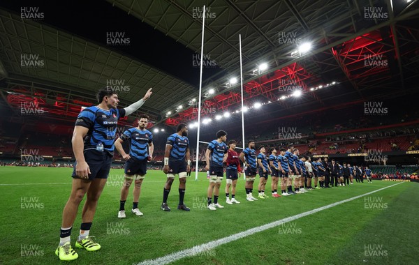 151125 - Wales v Japan, Quilter Nations Series - Japanese players show their respect to the crowd at the end of the match