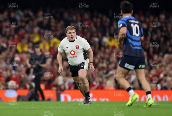 151125 - Wales v Japan - Quilter Nations Series - Archie Griffin of Wales 