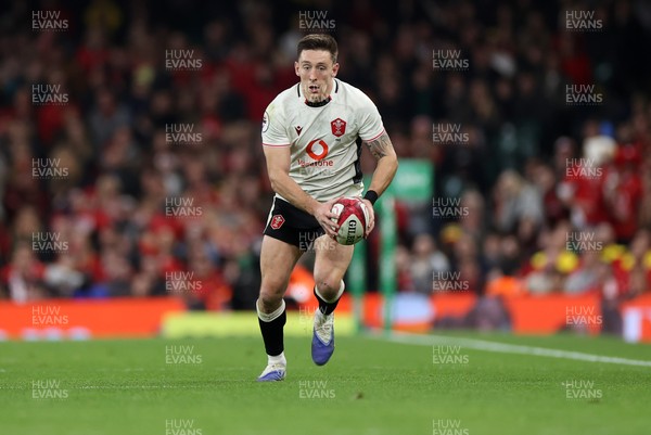151125 - Wales v Japan - Quilter Nations Series - Josh Adams of Wales 