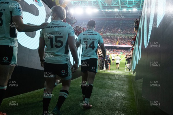 151125 - Wales v Japan - Quilter Nations Series - Louis Rees-Zammit of Wales 