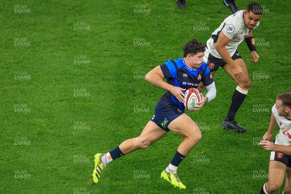 151125 - Wales v Japan - Quilter Nations Series - Dylan Riley of Japan