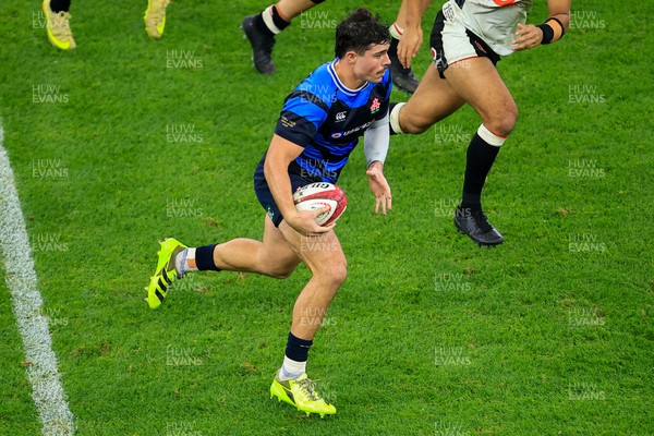 151125 - Wales v Japan - Quilter Nations Series - Dylan Riley of Japan