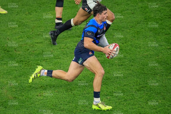 151125 - Wales v Japan - Quilter Nations Series - Dylan Riley of Japan