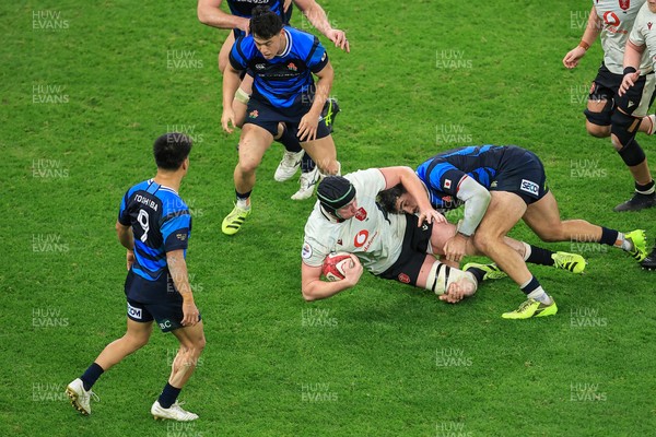 151125 - Wales v Japan - Quilter Nations Series - Adam Beard of Wales