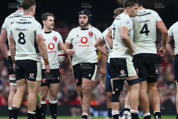 151125 - Wales v Japan - Quilter Nations Series - Nicky Smith of Wales