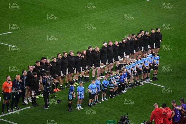 151125 - Wales v Japan - Quilter Nations Series - Wales anthem