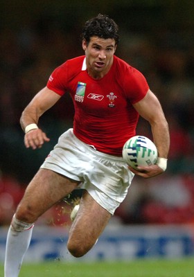 20.09.07 - Wales v Japan - Rugby World Cup 2007 - Wales' Mike Phillips 