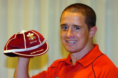 20.09.07 - Wales v Japan - Rugby World Cup 2007 - Shane Williams with his 50th cap 