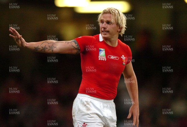 20.09.07 - Wales v Japan - Rugby World Cup 2007 - Wales' Alix Popham 