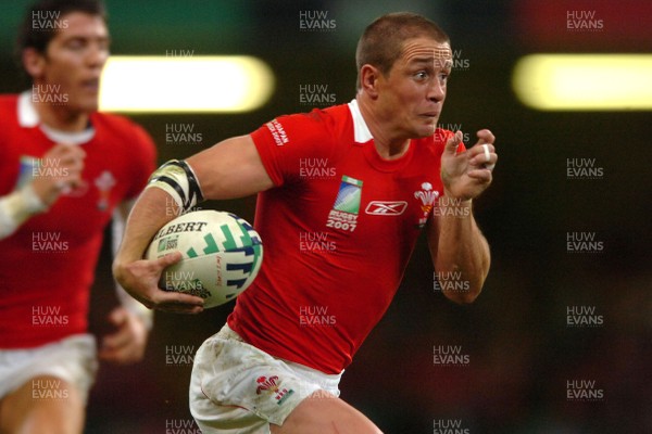 20.09.07 - Wales v Japan - Rugby World Cup 2007 - Wales' Shane Williams 