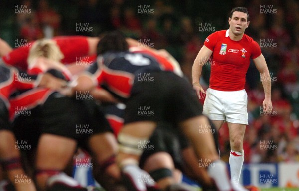 20.09.07 - Wales v Japan - Rugby World Cup 2007 - Wales' Stephen Jones 