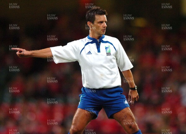 20.09.07 - Wales v Japan - Rugby World Cup 2007 - Referee, Joel Jutge 