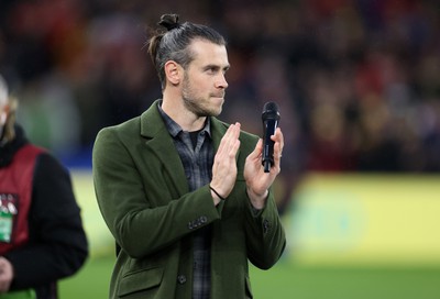 280323 - Wales v Latvia - European Championship Qualifier - Group D - Gareth Bale addresses the fans before the game