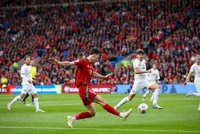 060625 - Wales v Liechtenstein - 2026 FIFA World Cup Qualifying - Kieffer Moore of Wales