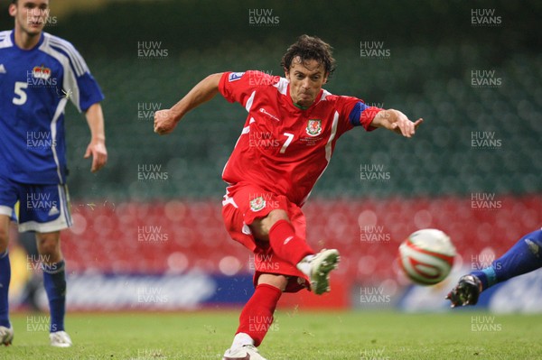 11.10.08 ... Wales v Liechtenstein, World Cup Qualifying Match Group 4, Millennium Stadium, Cardiff - Wales' Simon Davies fires shot at goal 