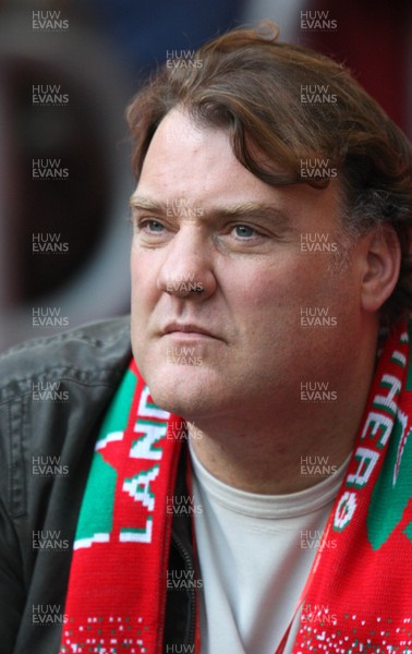 11.10.08 ... Wales v Liechtenstein, World Cup Qualifying Match Group 4, Millennium Stadium, Cardiff - Bryn Terfel 