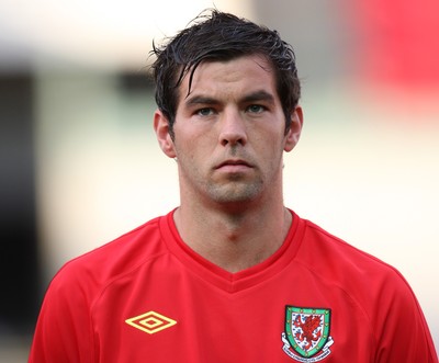 11.08.10 .. Wales v Luxembourg, .Friendly International, Llanelli -  Wales' Joe Ledley  