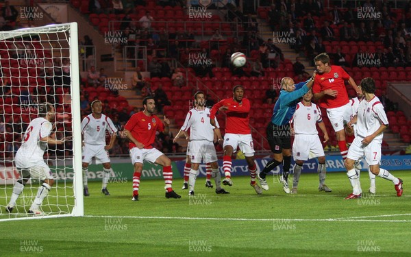 11.08.10 .. Wales v Luxembourg, .Friendly International, Llanelli -  Wales' Andy King scores Wales' third goal 